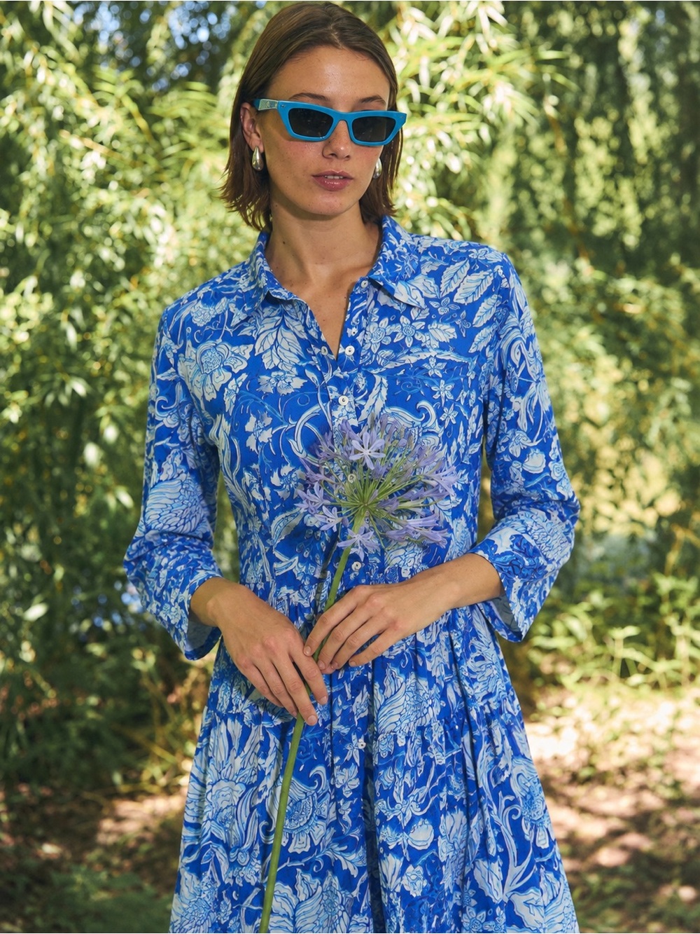 Tuckernuck RO’S GARDEN Deauville Floral Laila Blue Short Dress Size Large